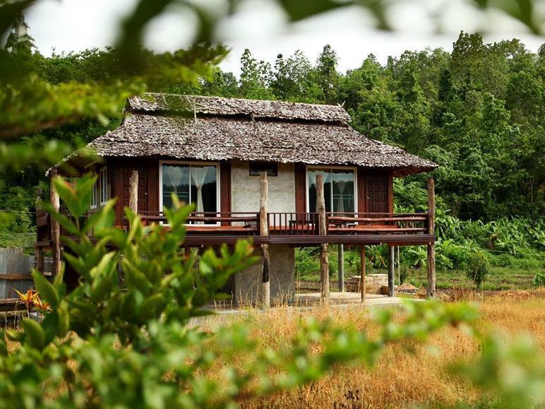 Herntai Resort Ban Mae La Noi Exterior photo